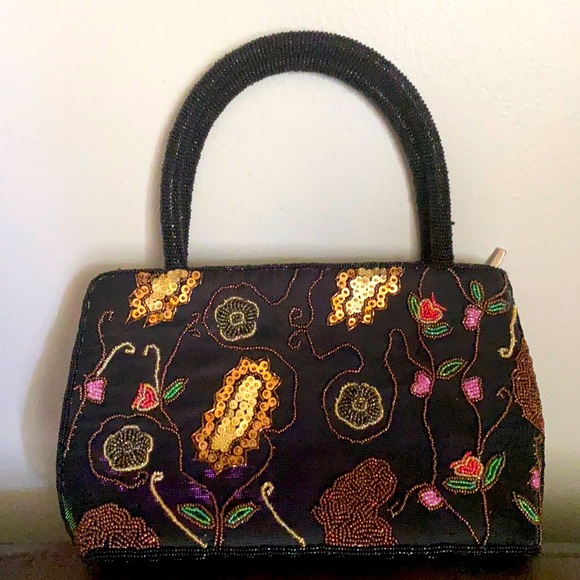 Handbags - Gorgeous Beaded Sequin handbag Iridescent color changing colorful floral details